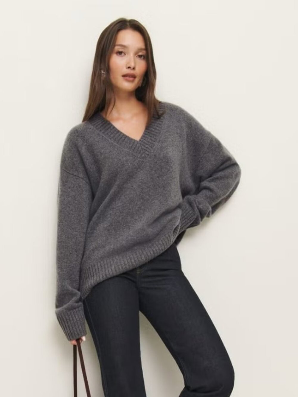 Jadey Cashmere Oversized V-Neck Sweater in Dark Grey